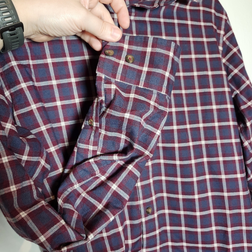 Untuckit Long Sleeve Men's Slim Fit Maroon & Blue Plaid Shirt Taurino - Picture 4 of 7